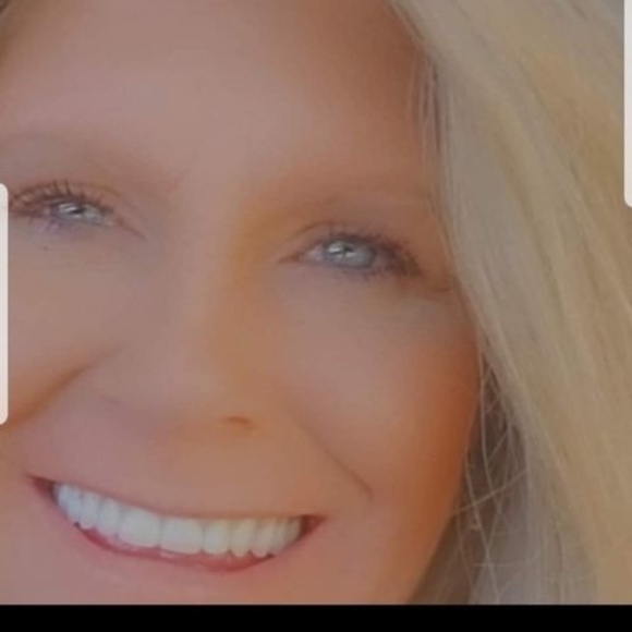 Meet your Posher, Taryn - Picture 1 of 1